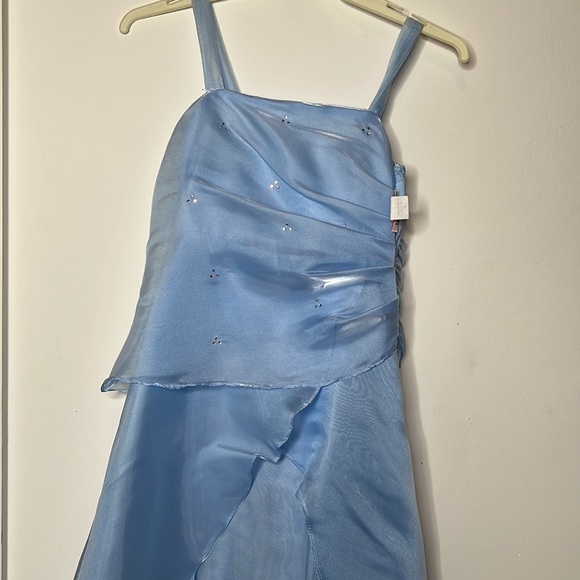 2039 - Picture 2 of 4